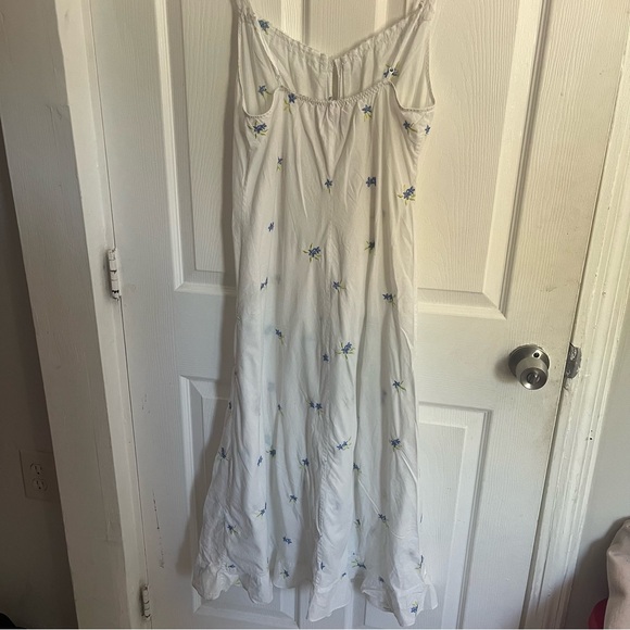 Vintage Y2K Victoria's Secret White Embroidered Floral Midi Maxi Dress size M - Picture 7 of 11